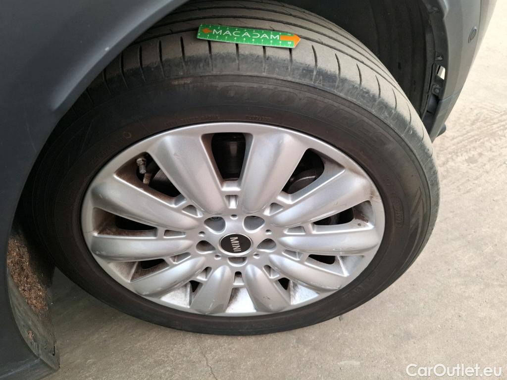  Mini  Countryman MINI  / 2020 / 5P / Crossover Cooper SE ALL4 Northwood 125+95ch BVA6 #41