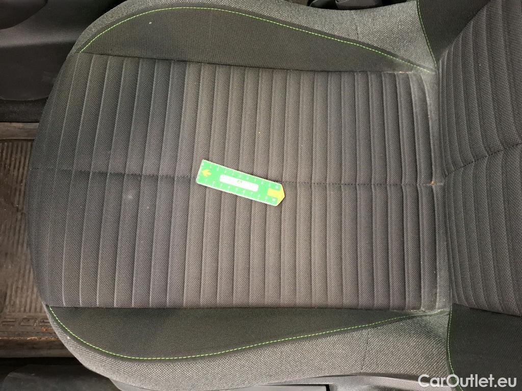  Peugeot  208  Active 1.2 PureTech 100CV BVM6 E6d #33