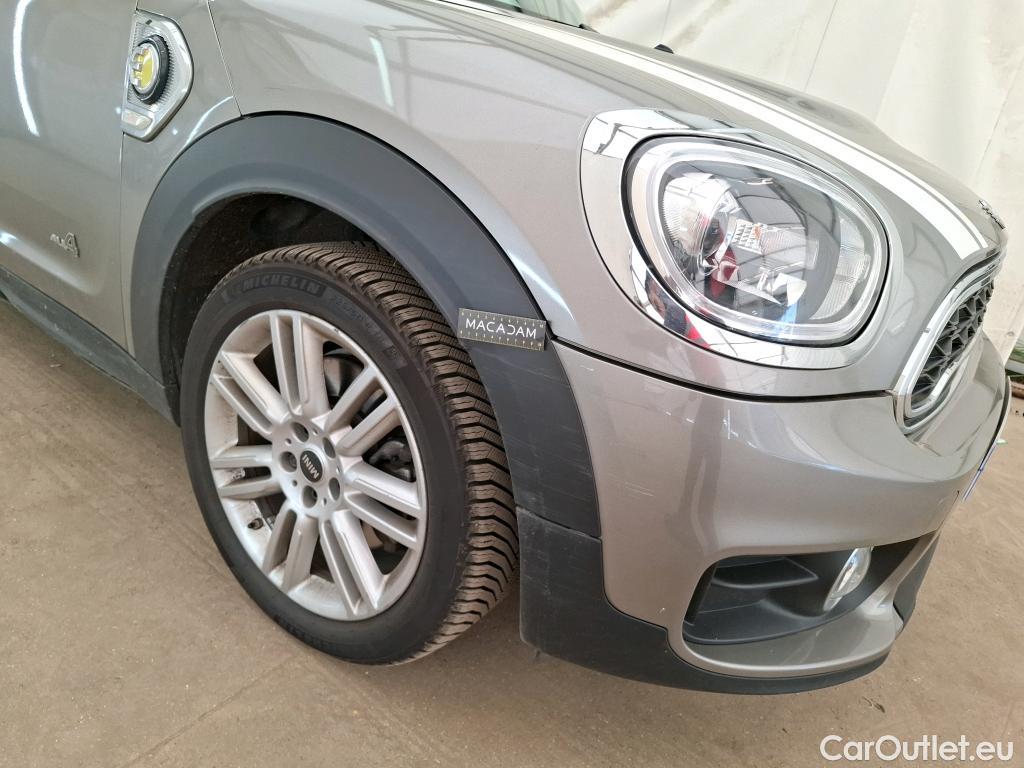  Mini  Countryman MINI  / 2016 / 5P / Crossover Cooper SE ALL4 Busi Design 136+88ch BVA6 #63