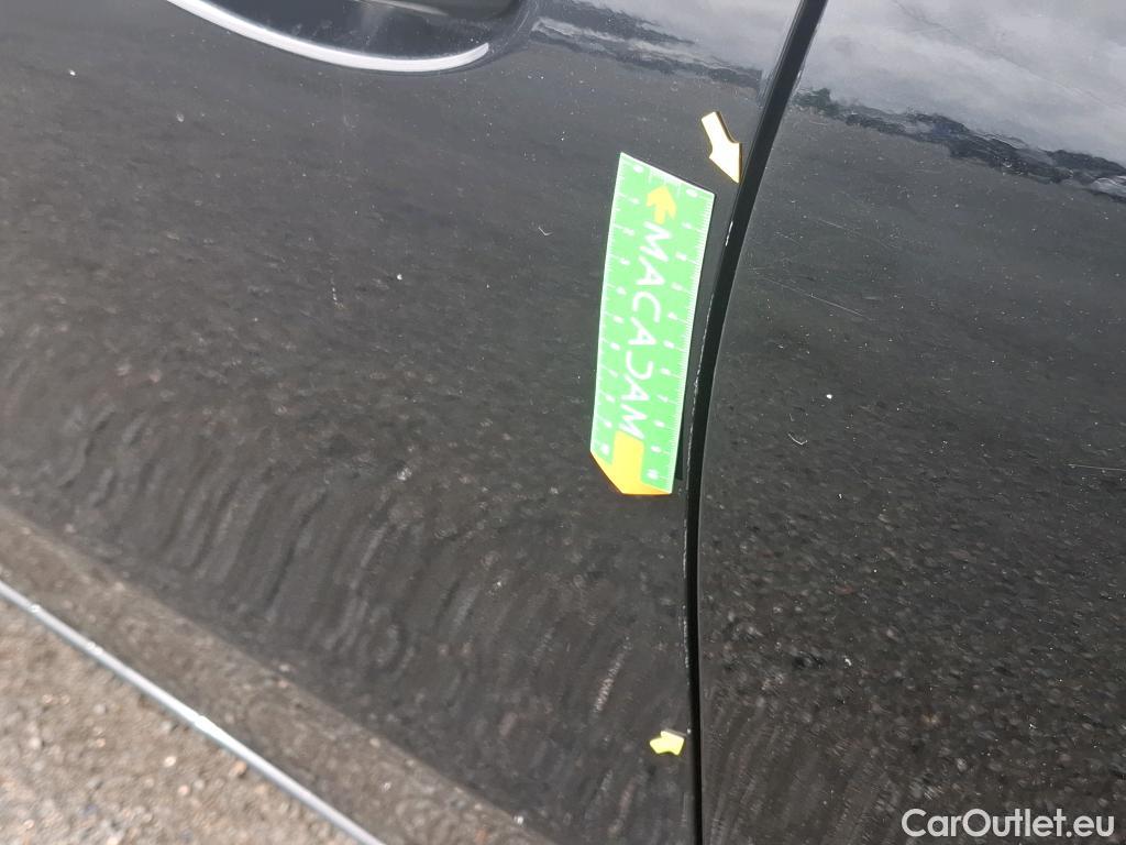  Mercedes  A-Klasse MERCEDES BENZ Classe A Compact 5p Berline A 180 Business Line #15