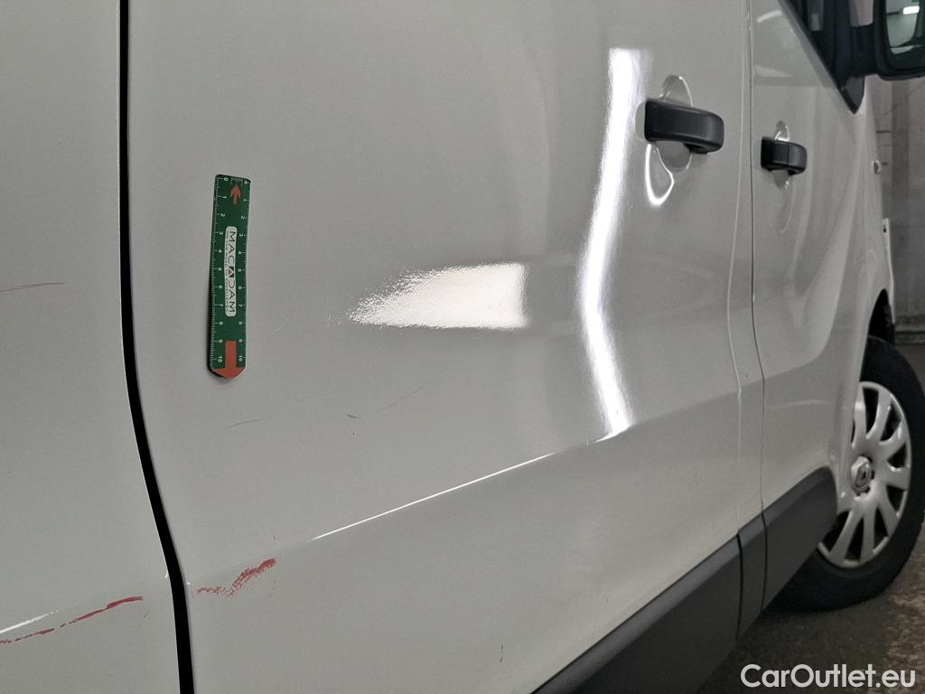  Renault  Trafic RENAULT  / 2019 / 4P / Combi Zen L2 dCi 120 S&S - 8 pl #22