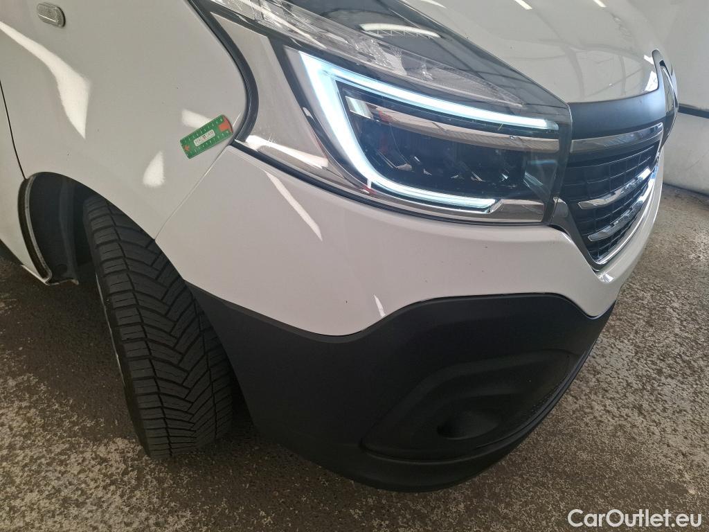  Renault  Trafic RENAULT  / 2019 / 4P / Combi Zen L2 dCi 120 S&S - 8 pl #39