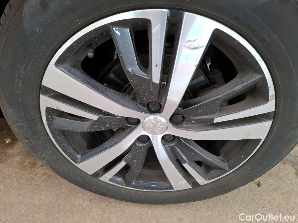  Peugeot  5008  Allure Business 1.2 PureTech 130CV BVA8 7 Sieges E6dT #19