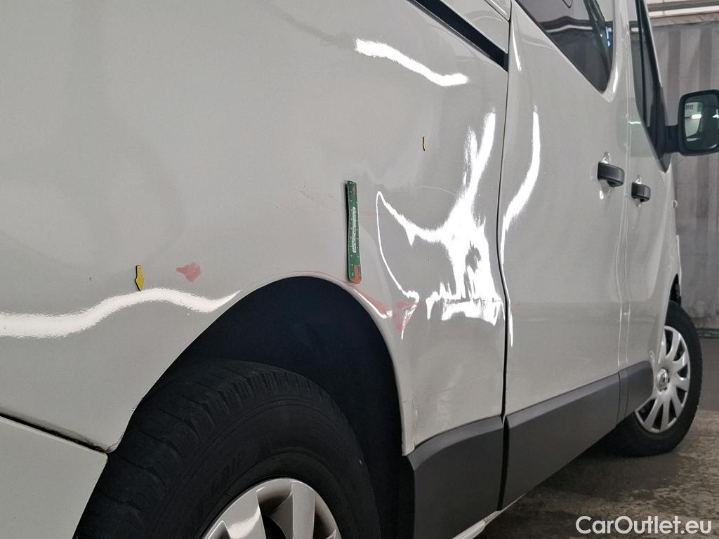  Renault  Trafic RENAULT  / 2019 / 4P / Combi Zen L2 dCi 120 S&S - 8 pl #7