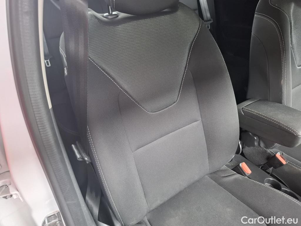  Renault  Clio  IV Business 0.9 TCe 90CV BVM5 E6 #51