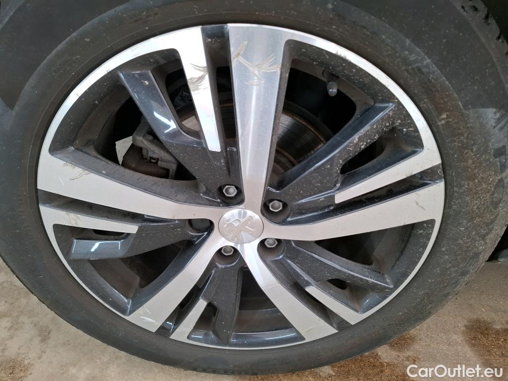  Peugeot  5008  Allure Business 1.2 PureTech 130CV BVA8 7 Sieges E6dT #40