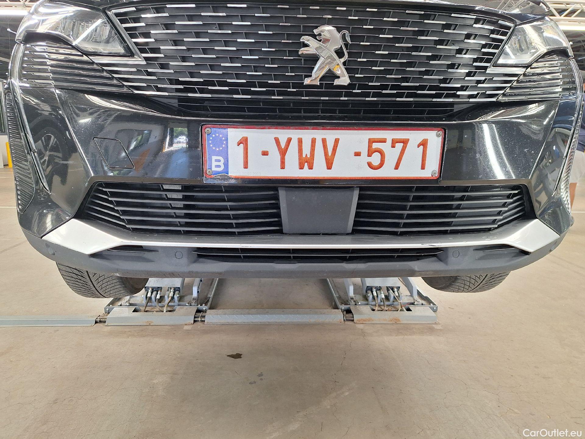  Peugeot  5008 Peugeot,  FL'20, Peugeot  1.5 BlueHDi 96kW S&S EAT8 Allure Pack #3