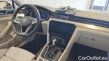  Volkswagen  Passat 2.0 TDI SCR 147kW DSG Elegance Variant #6