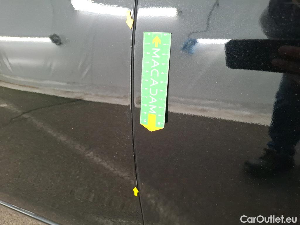  Peugeot  308  Active Business 1.5 HDi 130CV BVA8 E6d #47