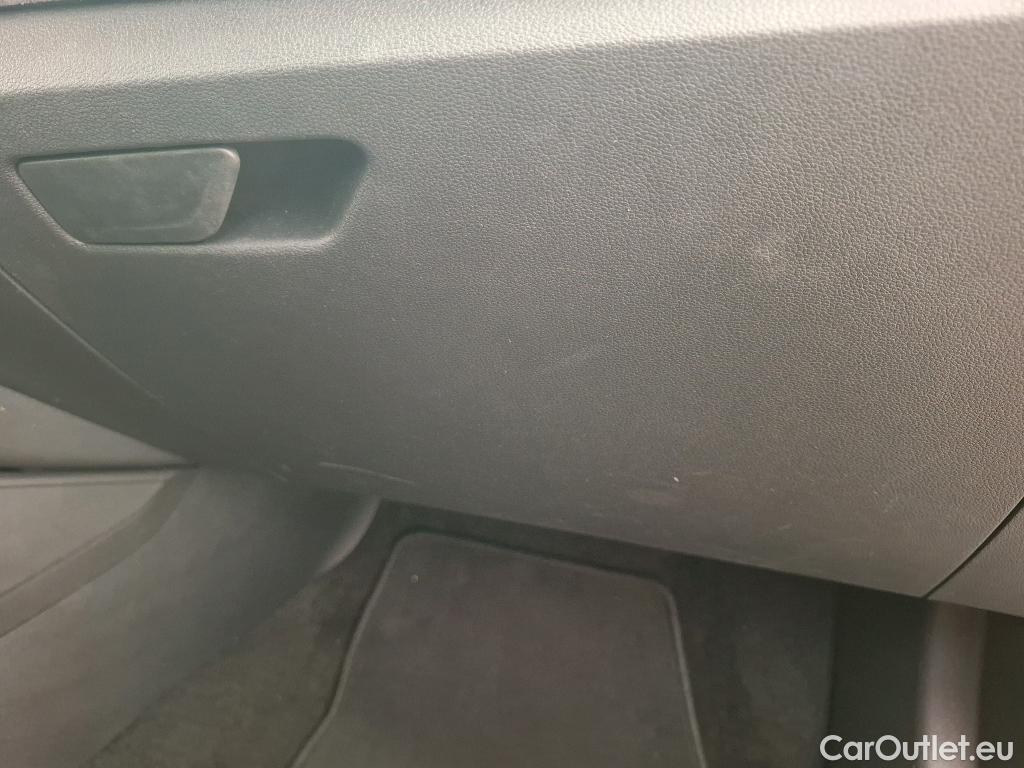  Skoda  KAMIQ  Selection 1.0 TSI 115CV BVA7 6E #10