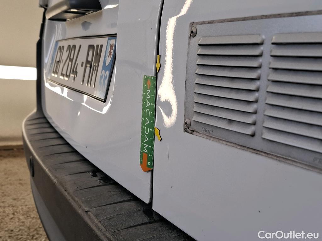  Renault  Kangoo  II Express Maxi Extra (Série Spéciale) 1.5 dCi 95CV BVM6 E6dT #25