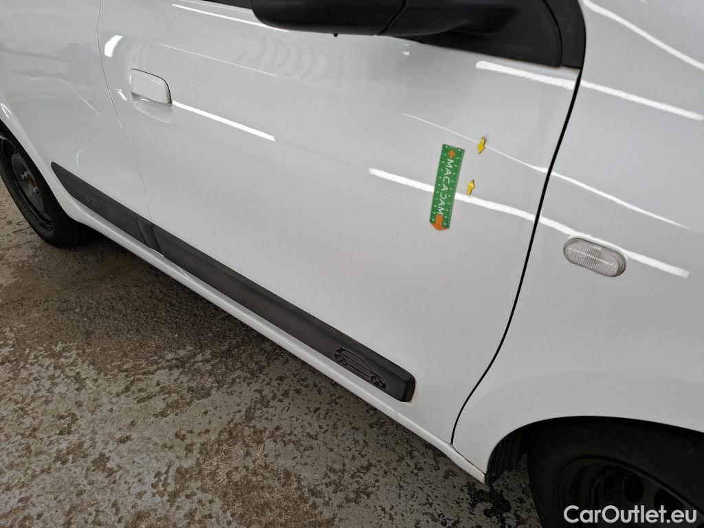  Renault  Twingo RENAULT  / 2019 / 5P / Berline Zen SCe 65 TVU #29