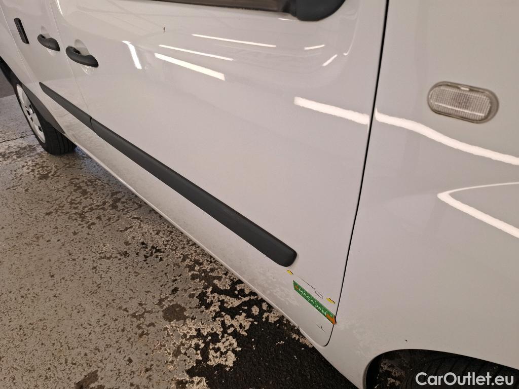  Renault  Kangoo  II Express Maxi Extra (Série Spéciale) 1.5 dCi 95CV BVM6 E6dT #17