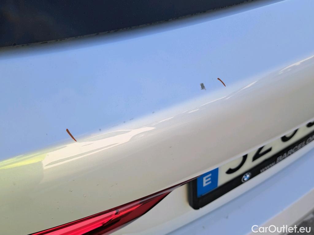  Bmw  Serie 1 BMW  / 2019 / 5P / berlina con portón 118i #8