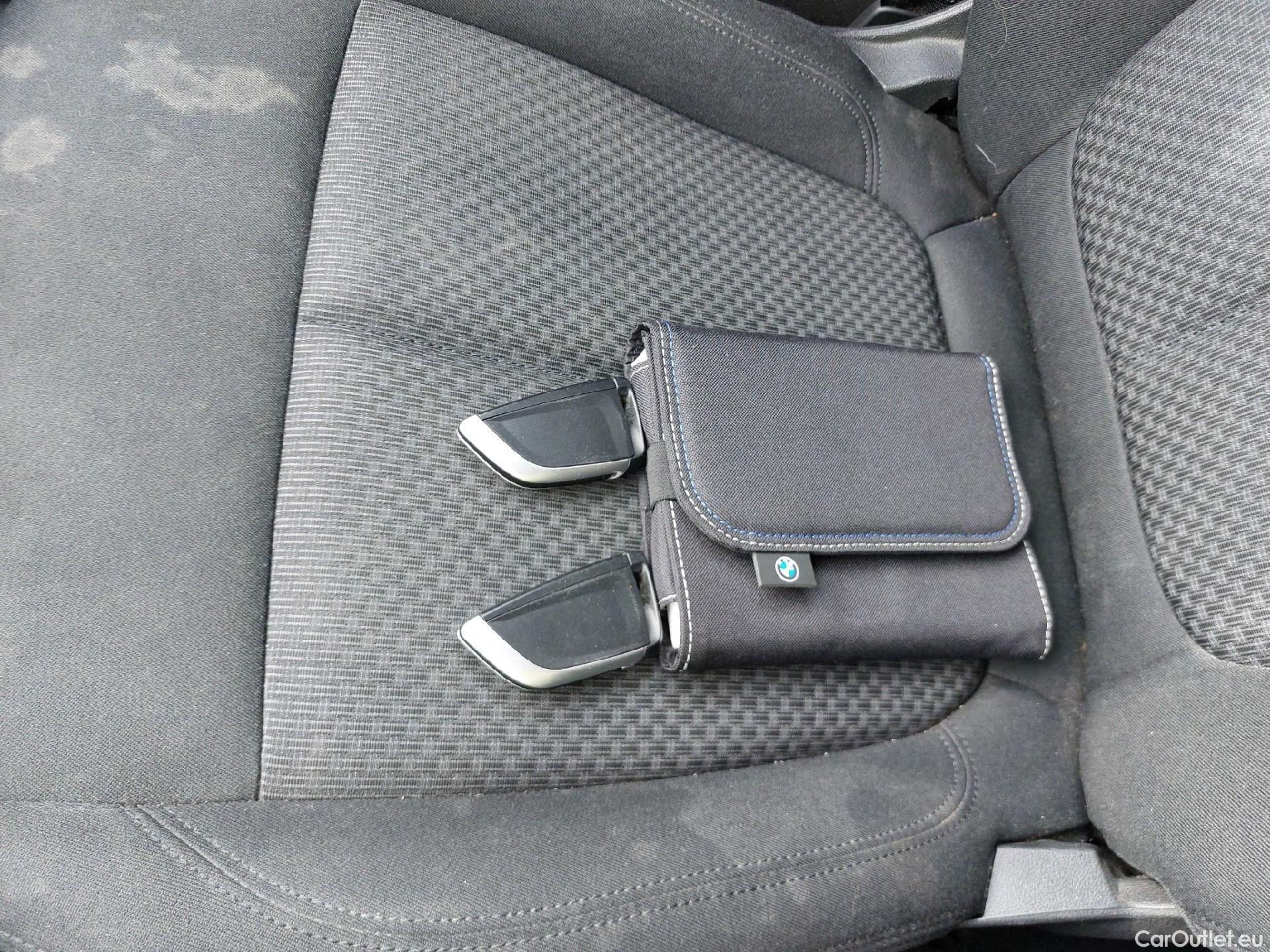  Bmw  X1 BMW  / 2019 / 5P / todoterreno sDrive18dA Corporate #1