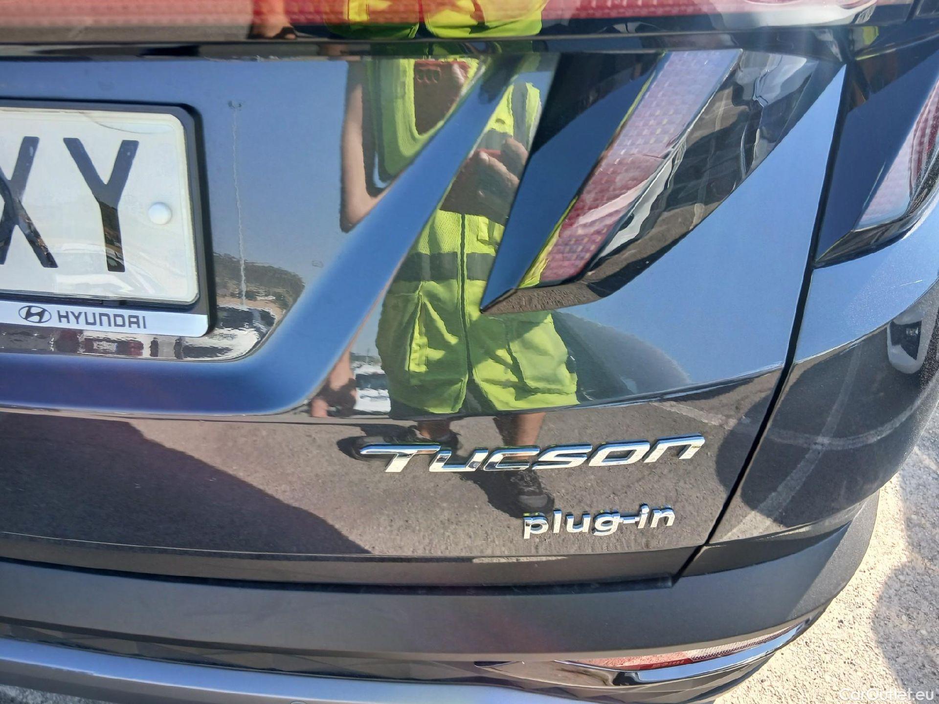  Hyundai  Tucson HYUNDAI  / 5P / 1.6 TGDI PHEV 265 CV Style Auto 4x4 #24