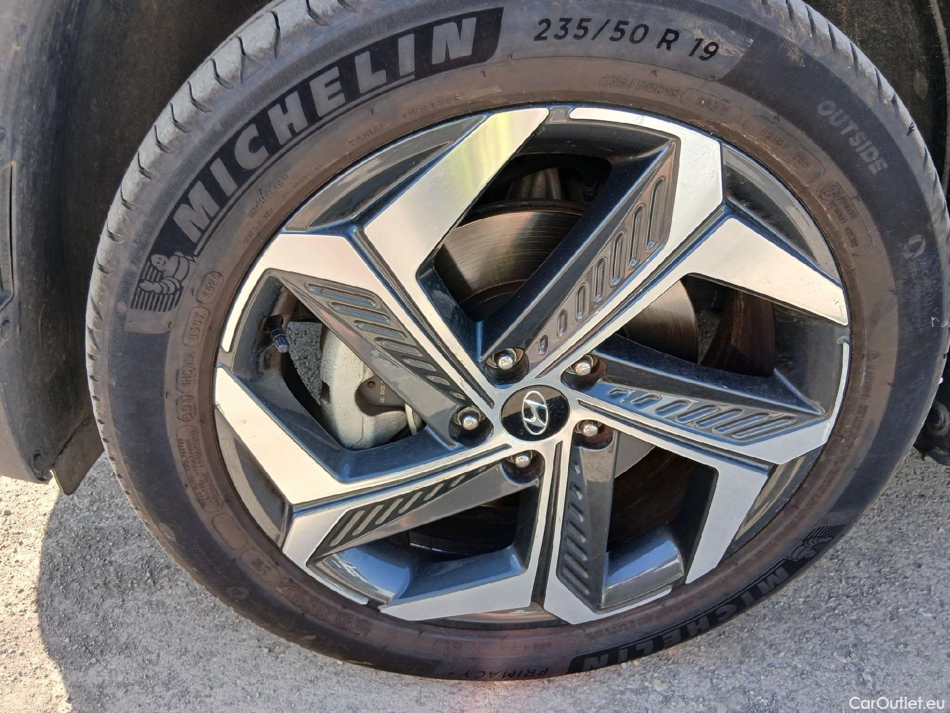  Hyundai  Tucson HYUNDAI  / 5P / 1.6 TGDI PHEV 265 CV Style Auto 4x4 #9