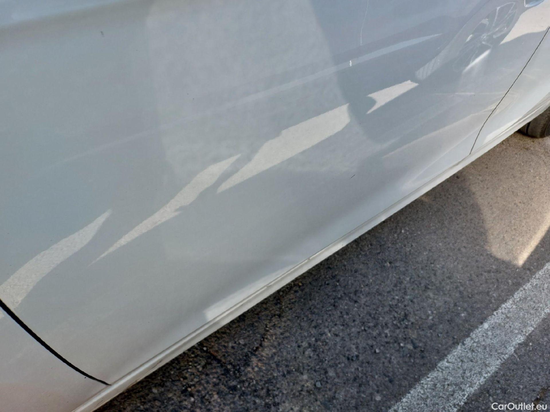  Opel  Corsa OPEL  / 2019 / 5P / berlina con portón 1.2 XEL 55kW (75CV) Edition #14
