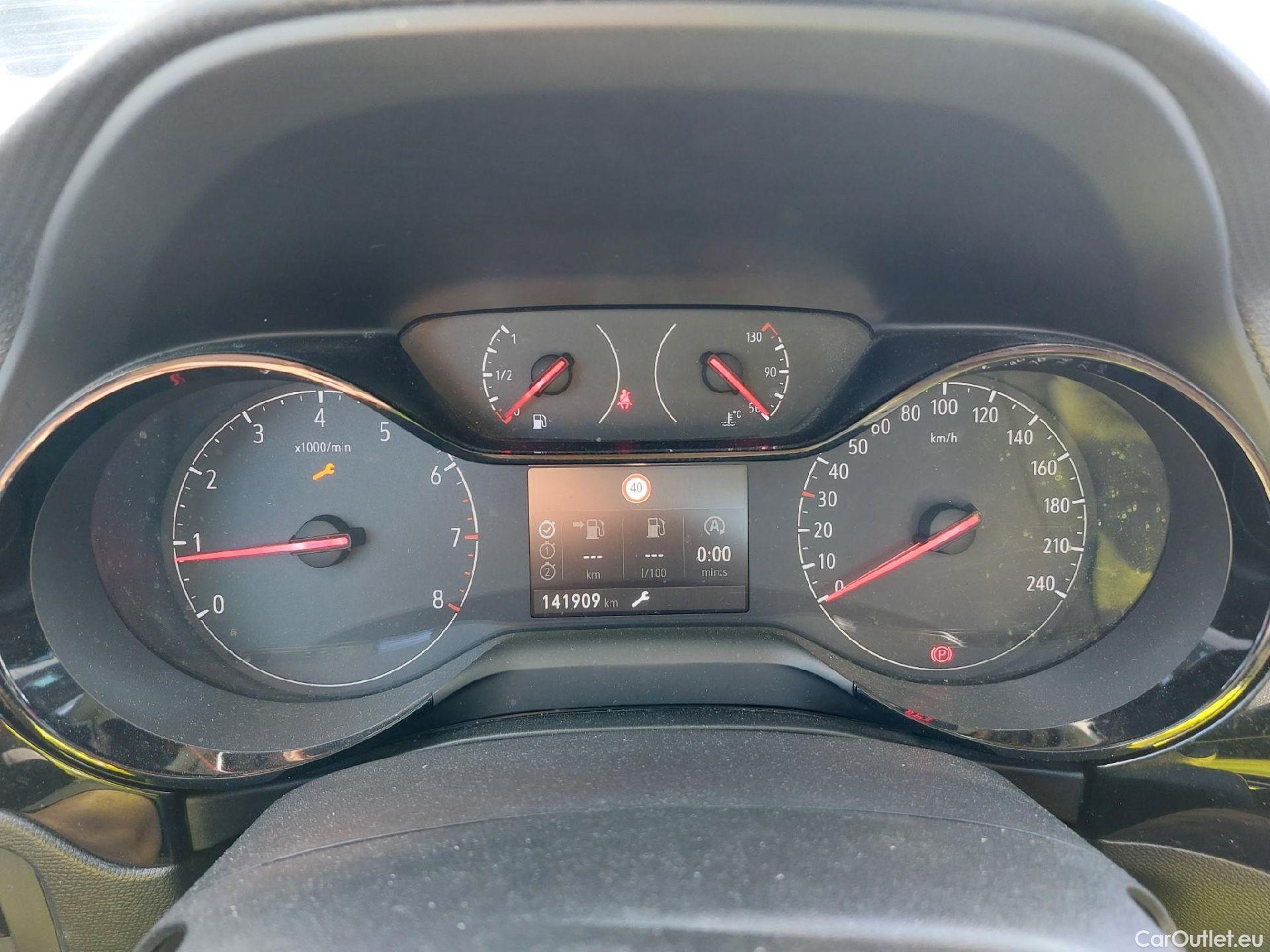  Opel  Corsa OPEL  / 2019 / 5P / berlina con portón 1.2 XEL 55kW (75CV) Edition #33