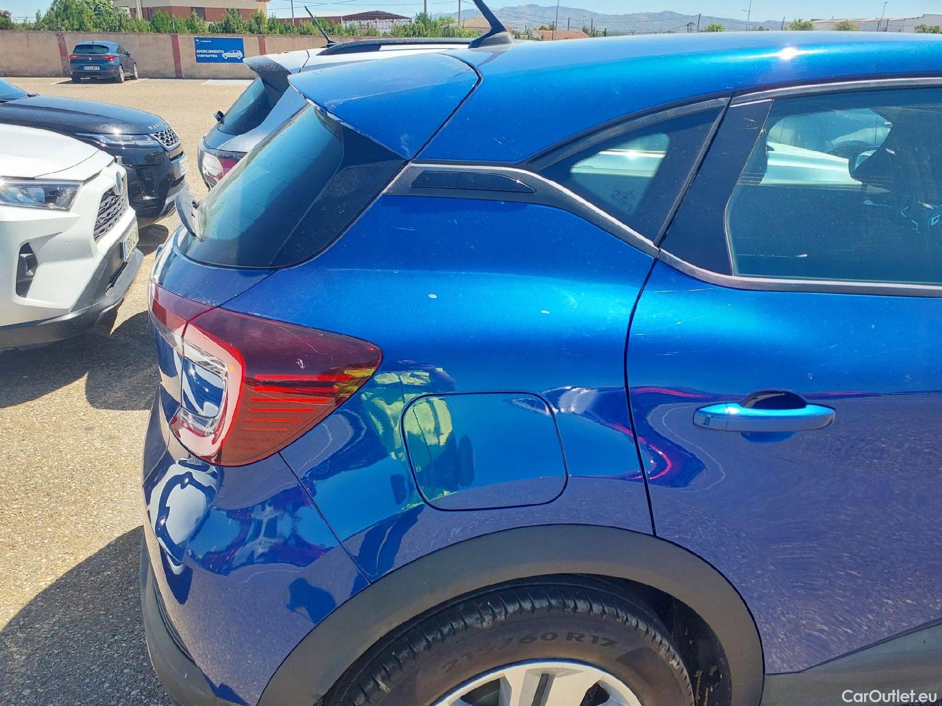  Renault  Captur RENAULT  / 2020 / 5P / todoterreno equilibre TCe 67kW (90CV) #33
