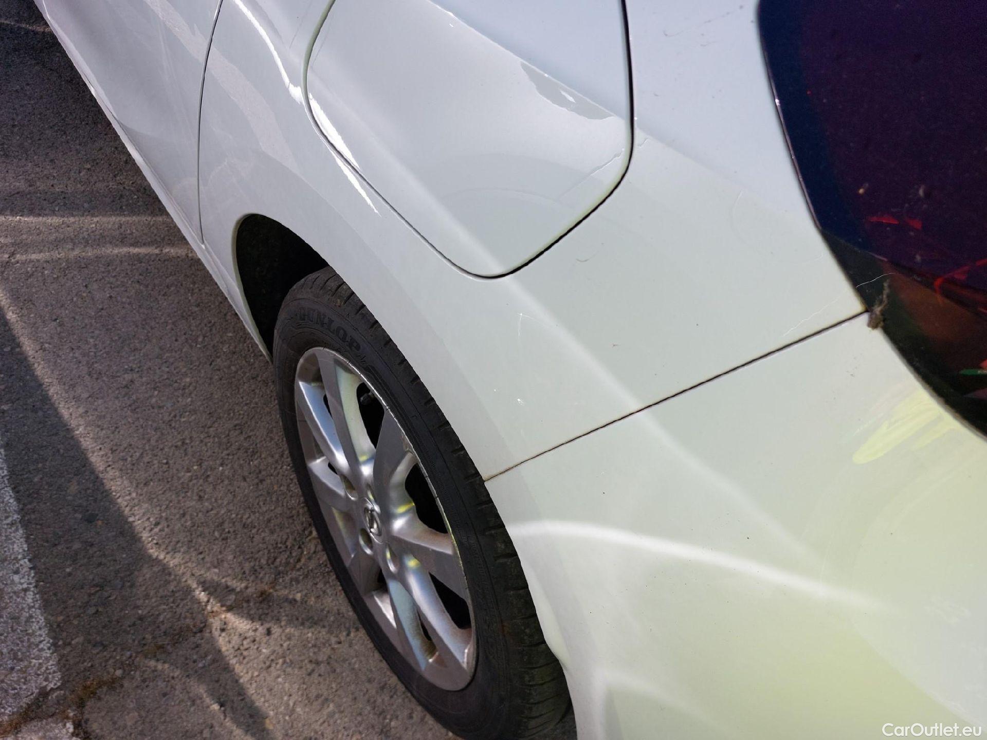  Opel  Corsa OPEL  / 2019 / 5P / berlina con portón 1.2 XEL 55kW (75CV) Edition #19