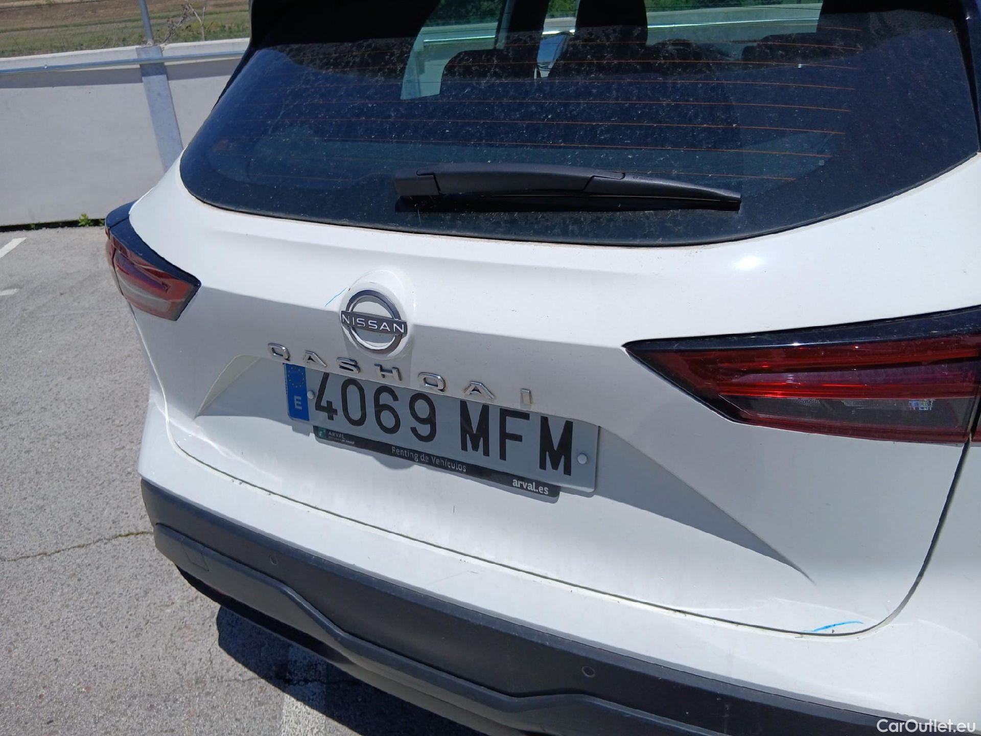  Nissan  Qashqai NISSAN  / 2021 / 5P / todoterreno DIG-T 103kW (140CV) mHEV 4x2 Acenta (AC5) #28