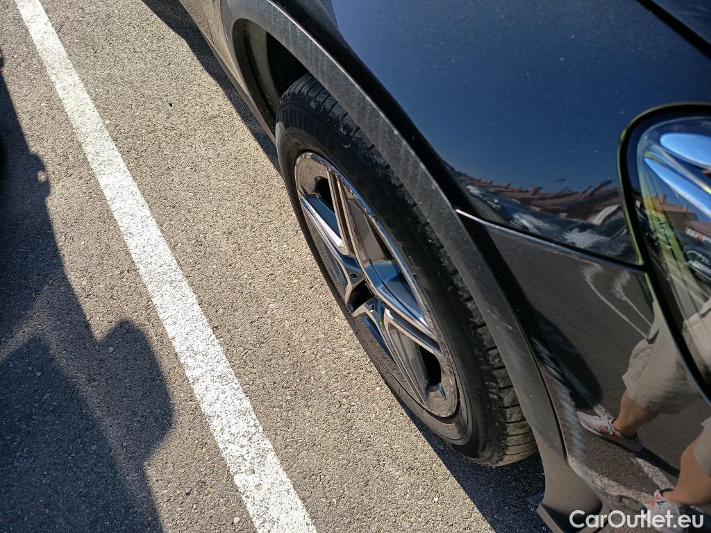  Mercedes  G-Klasee MERCEDES-BENZ Clase GLC 300 e 4MATIC AMG-Line 320 CV #Opcionales 9000€# #37