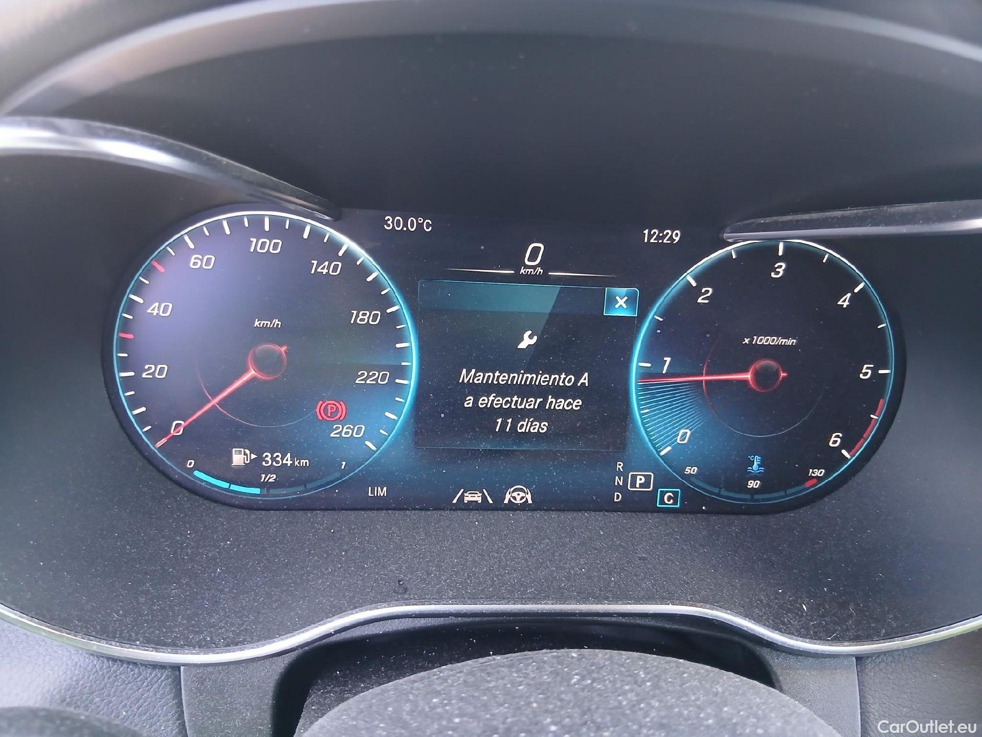  Mercedes  G-Klasee MERCEDES-BENZ Clase GLC 220 d 4MATIC AMG-Line 195 CV #Opcionales 13250€ # #2