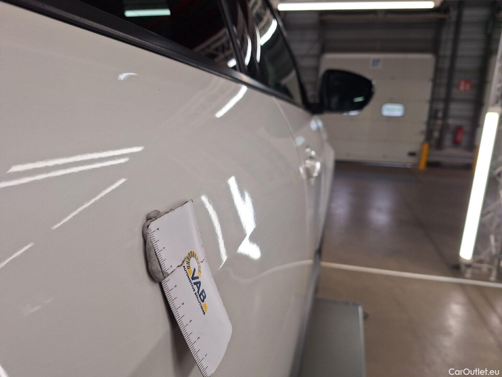 Peugeot  3008 Peugeot,  FL'20 PHEV, Peugeot  Hybrid4 300 e-Auto8 GT Pack 5d #20
