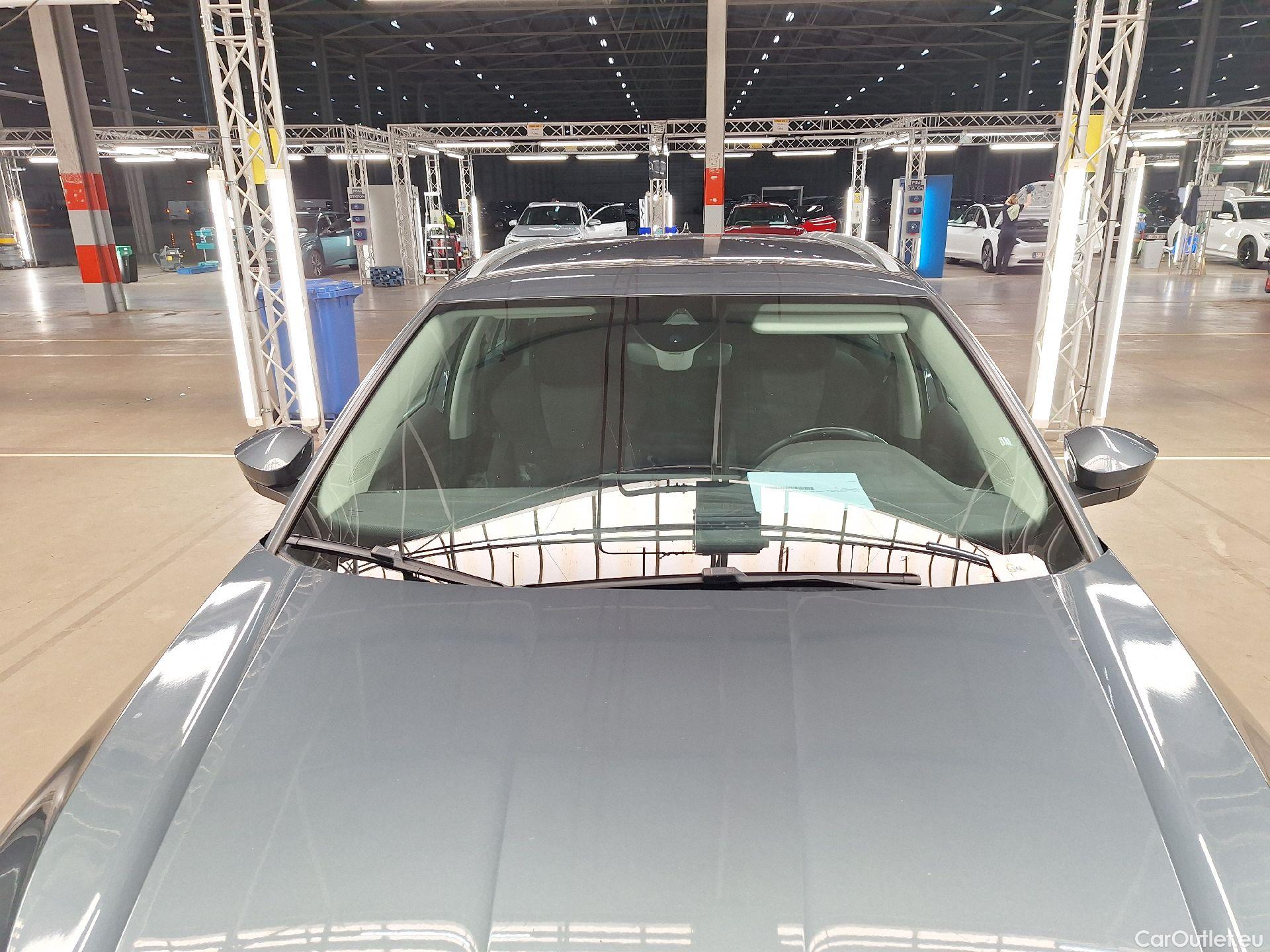  Skoda  Octavia Skoda,  Combi '20, Skoda  Combi 2.0 CRTDI 85kW Ambition 5d #37