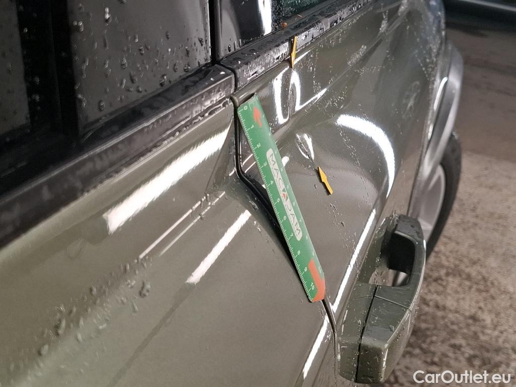  Land Rover  Defender LAND ROVER  / 2019 / 5P / SUV 2.0 P400e PHEV 110 BVA 4x4 SE #3