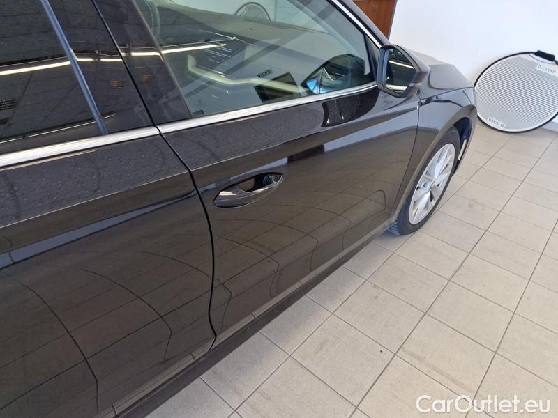  Skoda  Octavia  Combi (NX3)(2020) Oct.C. 4 2.0TDI 150 Style AT #7