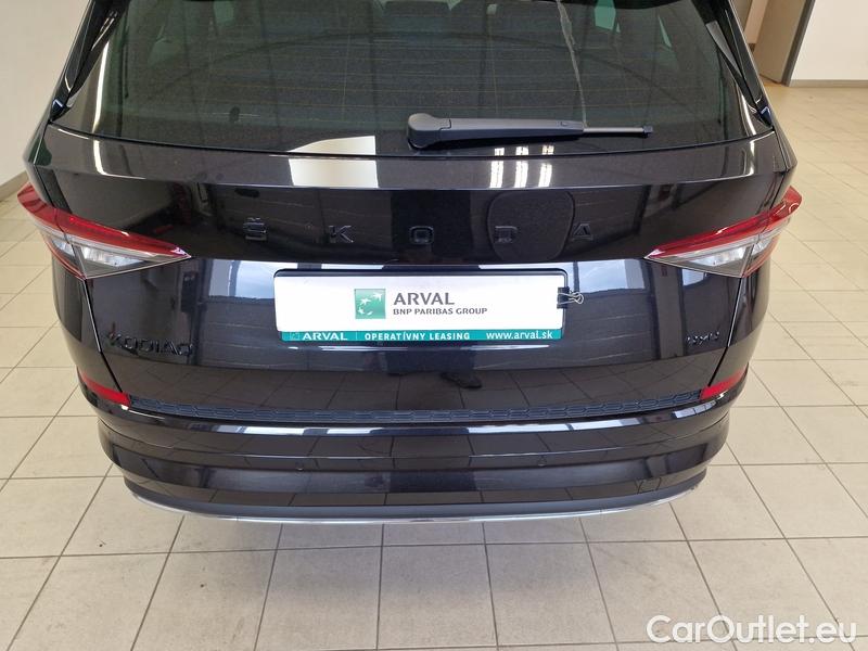  Skoda  Kodiaq  (2016) Kodiak 2.0TSI 140 Sport 4x4 AT #9