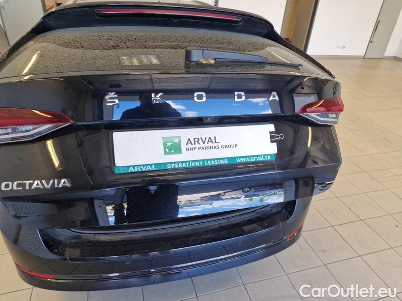  Skoda  Octavia  Combi (NX3)(2020) Oct.C. 4 2.0TDI 150 Style AT #13