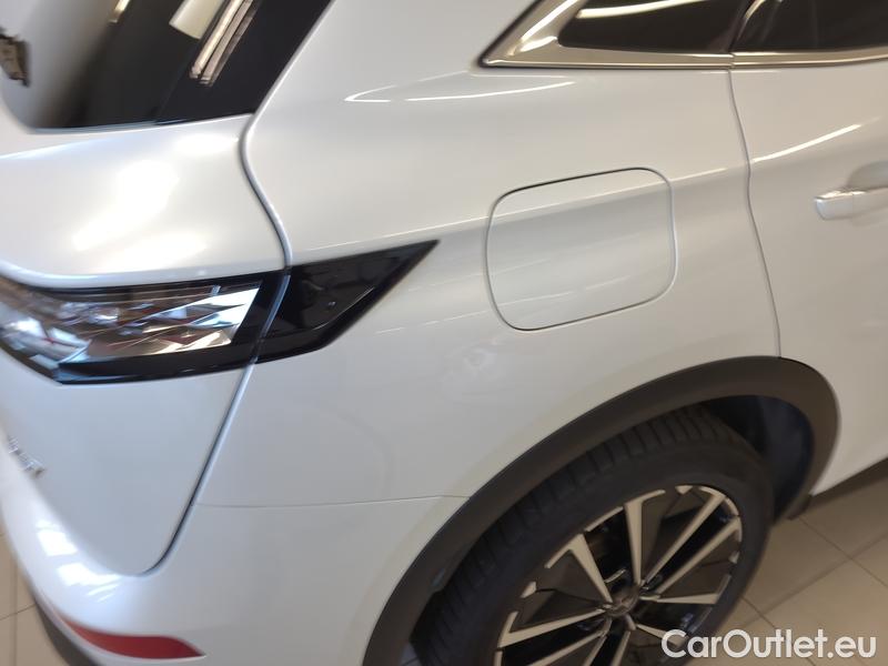  Citroen  DS 7 CROSSBACK DS7 (2022) DS7 1.5BHDi 130 RIVOLI AT 5d #5