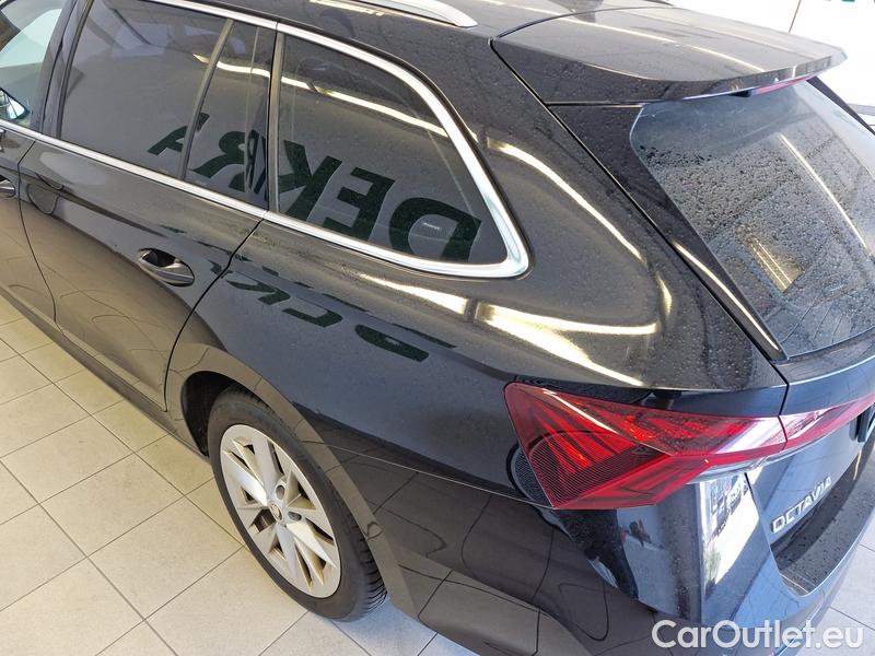  Skoda  Octavia  Combi (NX3)(2020) Oct.C. 4 2.0TDI 150 Style AT #14