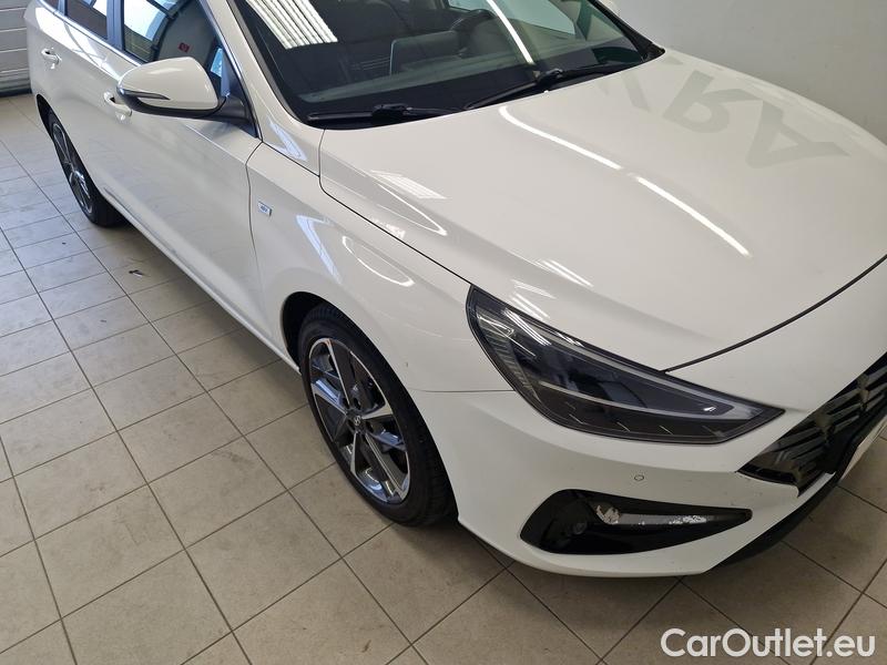  Hyundai  i30   cw (PD)(2017->)  Kom.1.5TGDi 118 Style AT #6