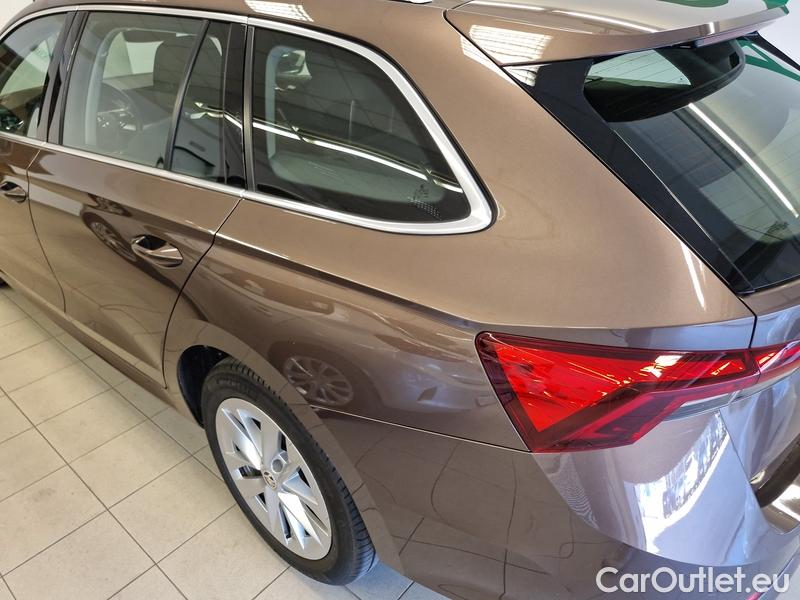  Skoda  Octavia  Combi  (5E5)(03.2017->) Oct.Com. 2.0TDI 150 Style AT #3