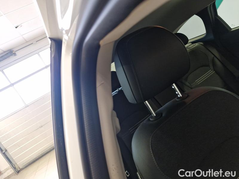  Hyundai  i30   cw (PD)(2017->)  Kom.1.5TGDi 118 Style AT #7
