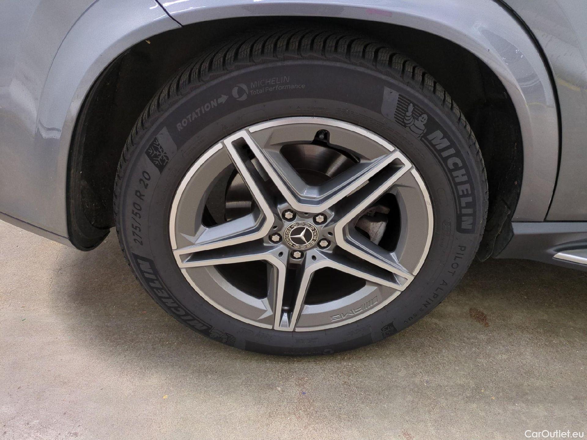  Mercedes  G-Klasee MERCEDES-BENZ GLE / 2020 / 5P / SUV GLE 350 de 4MATIC AMG Line #11