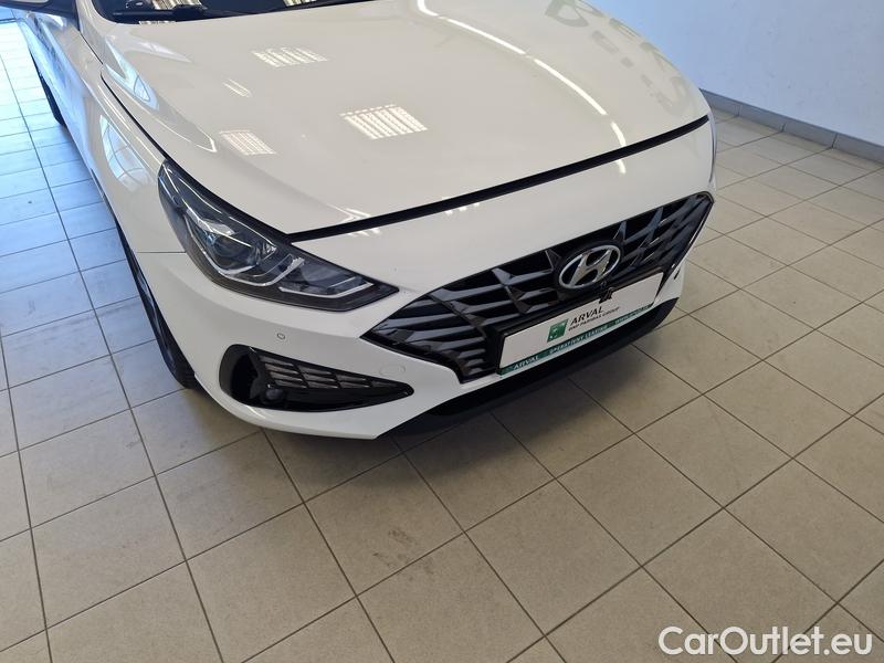  Hyundai  i30   cw (PD)(2017->)  Kom.1.0TGDI 88 Family #2