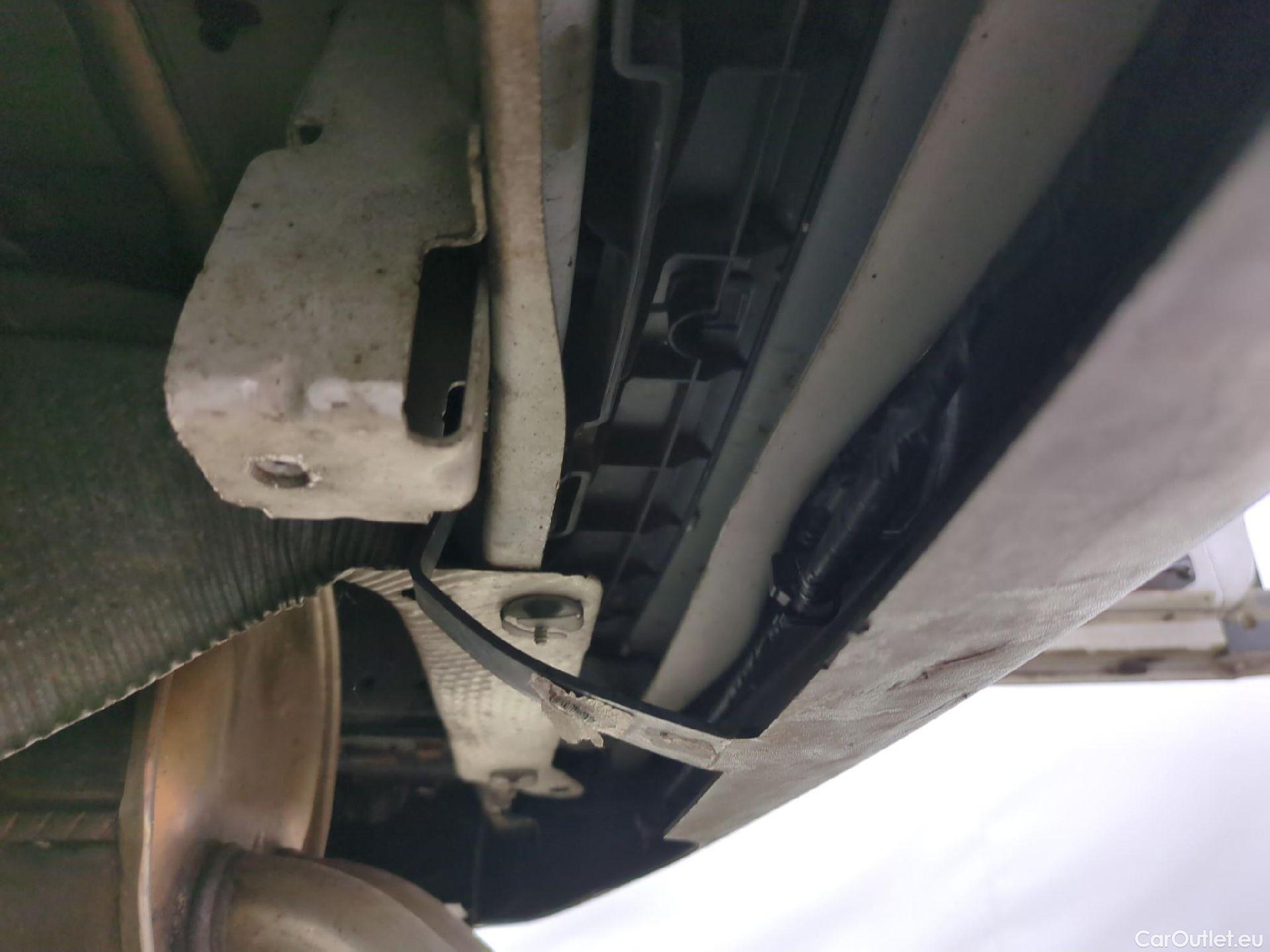  Renault  Kangoo  Express Maxi Extra (Série Spéciale) 1.5 dCi 90CV BVM5 E6 #66