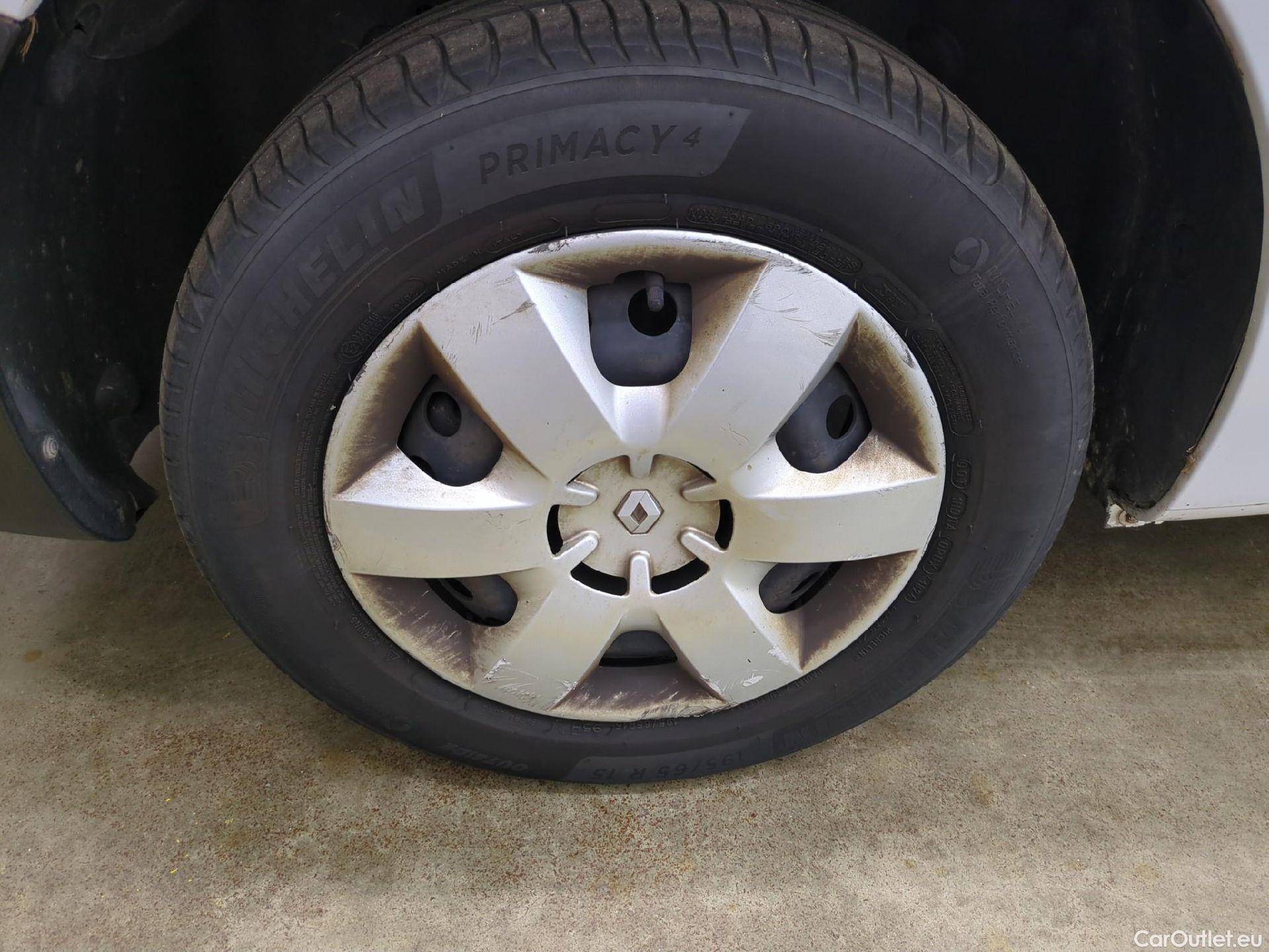  Renault  Kangoo  Express Maxi Extra (Série Spéciale) 1.5 dCi 90CV BVM5 E6 #1