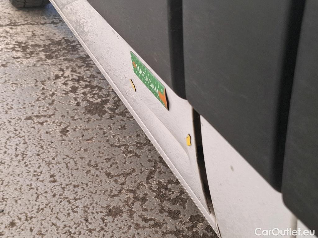  Renault  Master RENAULT  / 2019 / 4P / Fourgon tôlé FG Tr GCF F3500 L2H2 Energy dCi 150 #8