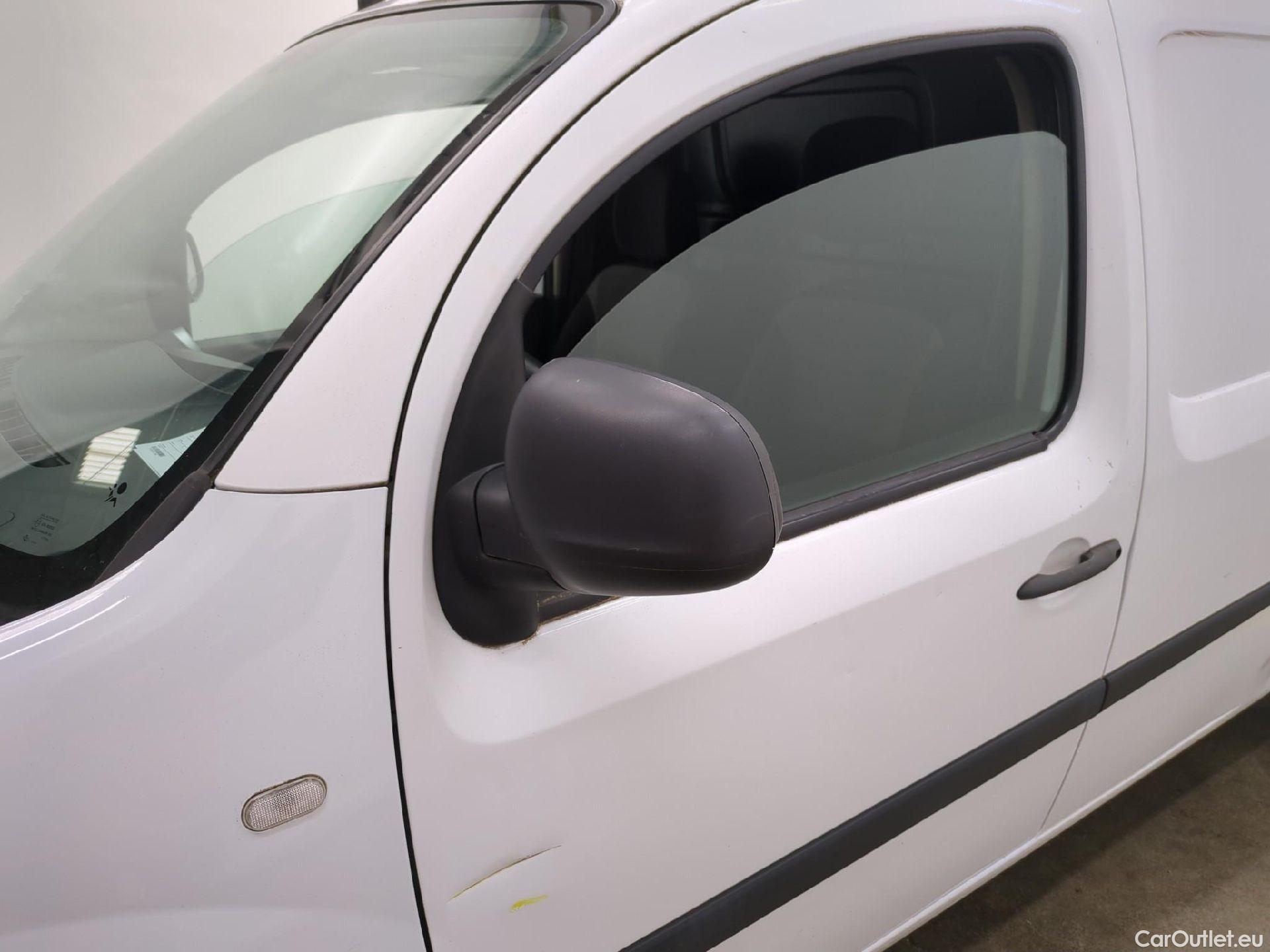  Renault  Kangoo  Express Maxi Extra (Série Spéciale) 1.5 dCi 90CV BVM5 E6 #38