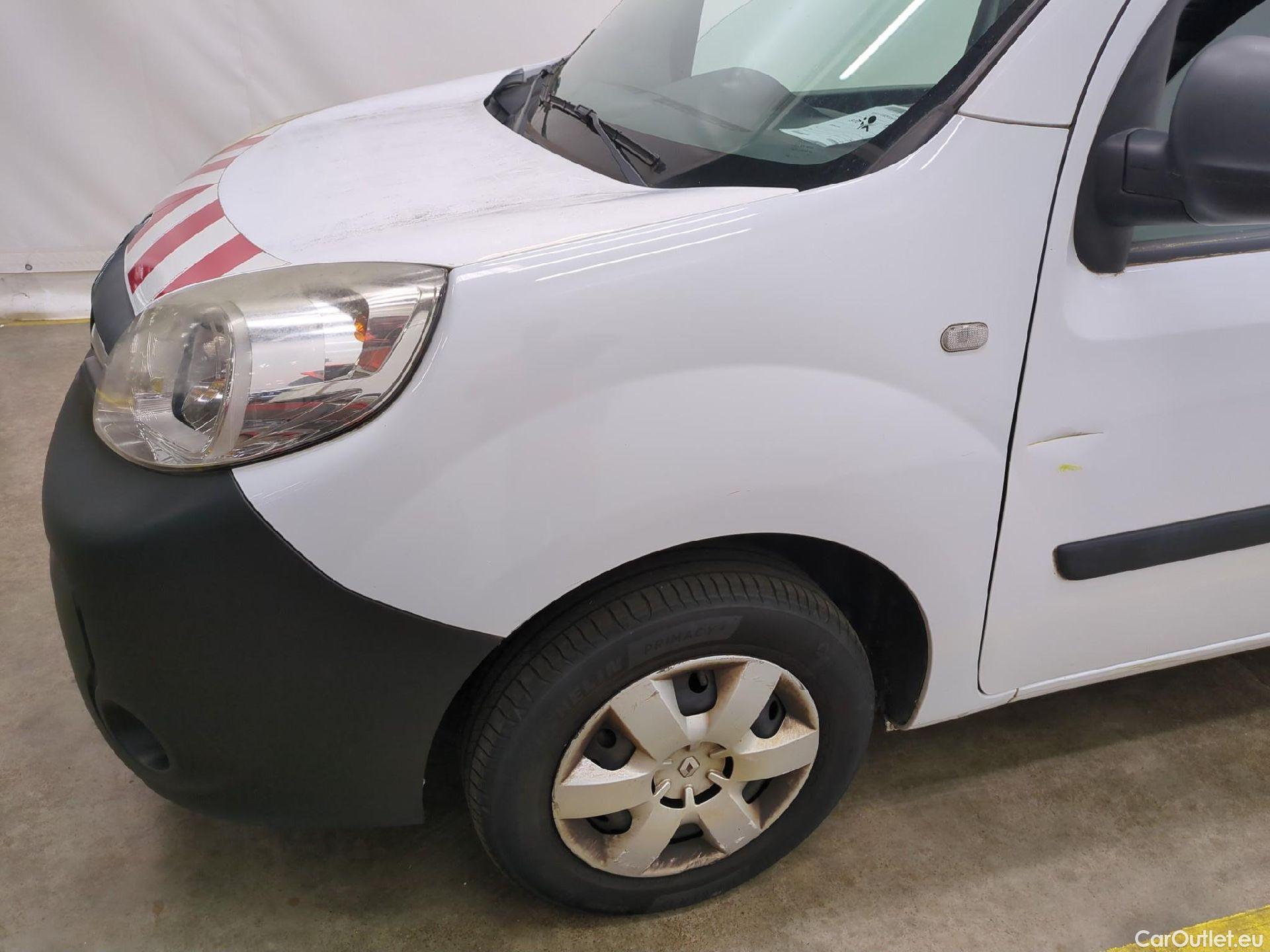  Renault  Kangoo  Express Maxi Extra (Série Spéciale) 1.5 dCi 90CV BVM5 E6 #36