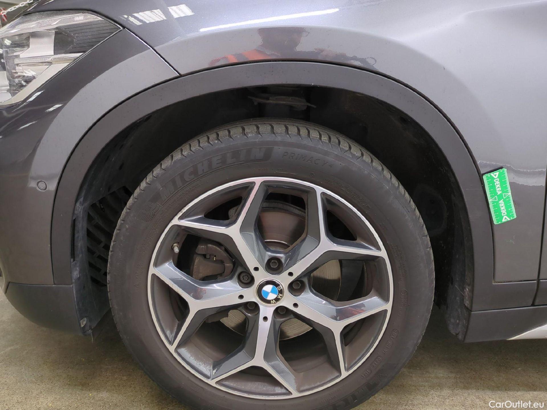  Bmw  X1 Série  sDrive 18 i xLine 1.5 140CV BVA7 E6dT #17