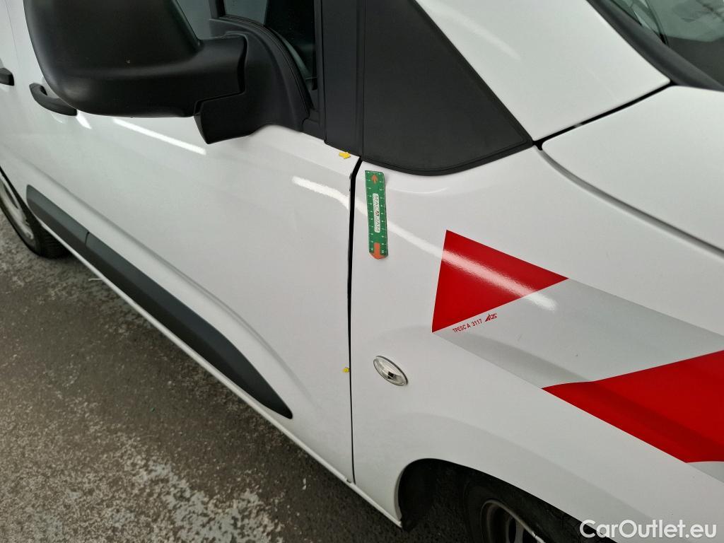  Citroen  Berlingo  Fourgon Worker M 1000 1.2 PureTech 130CV BVA8 E6d #26