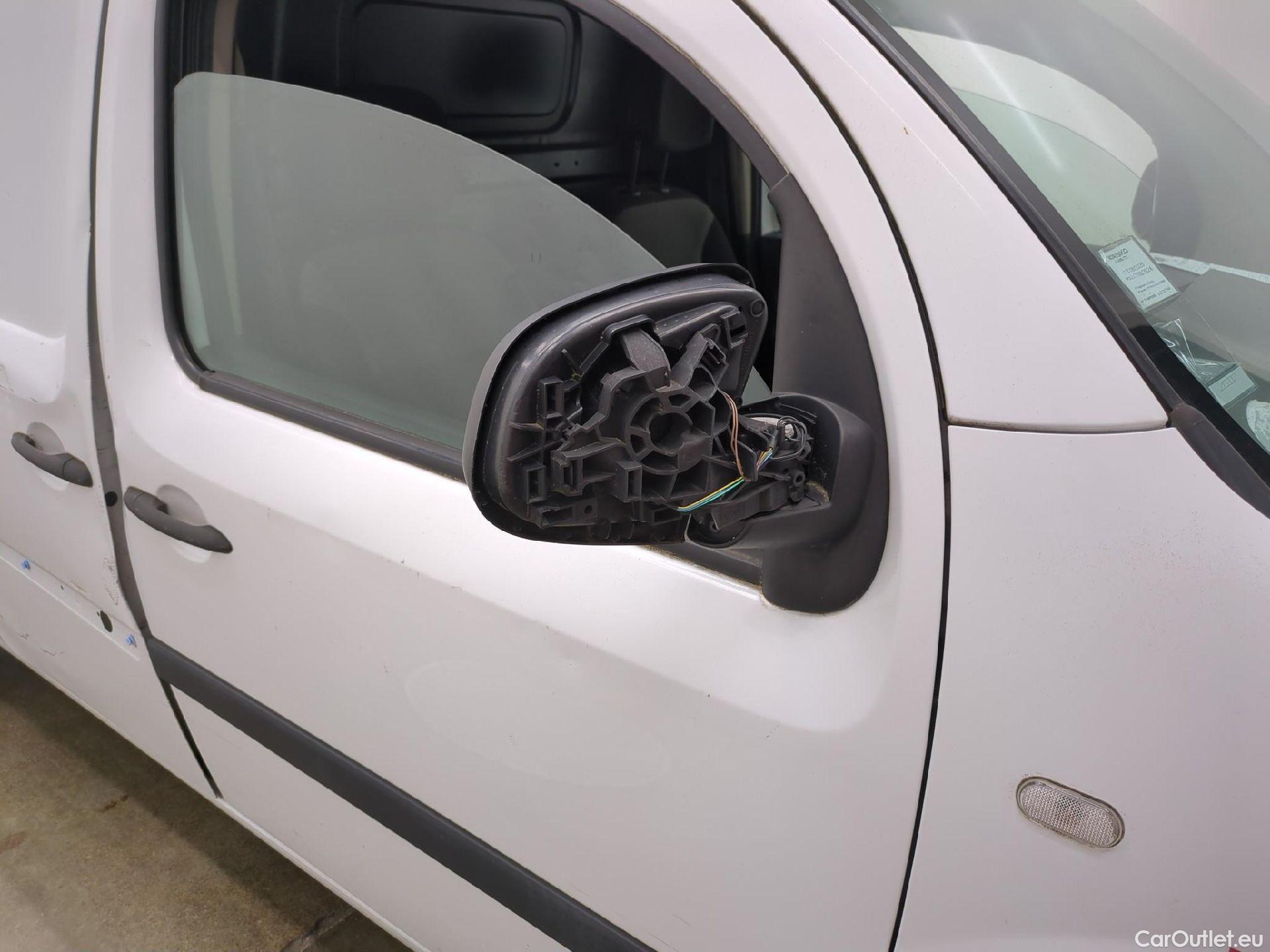  Renault  Kangoo  Express Maxi Extra (Série Spéciale) 1.5 dCi 90CV BVM5 E6 #100