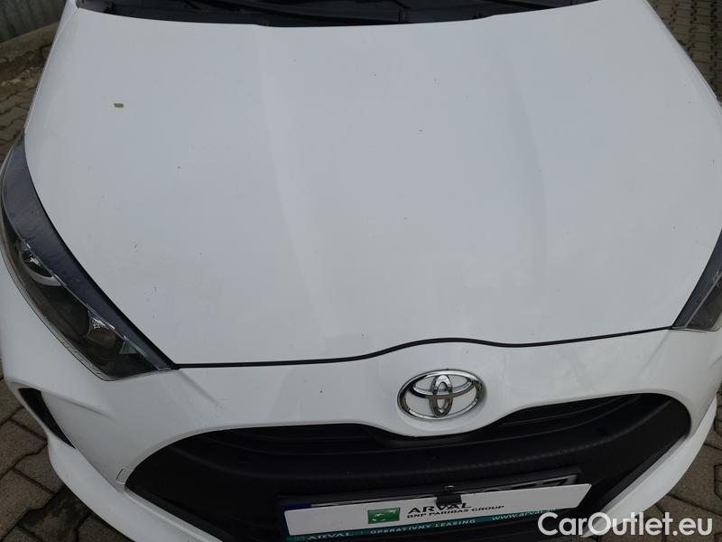  Toyota  Yaris  (XP21) (2020)  1.5DF 125 Comfort #2